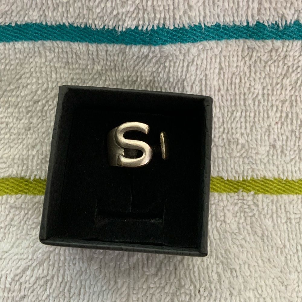 Antique Style Initial Ring